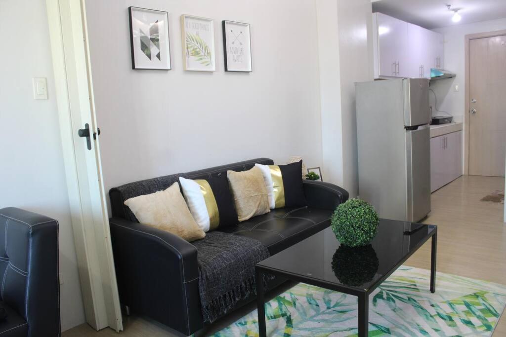 Huge A2J Executive Luxury 1Br Suite Near Abs Cbn, Gma Manila Luaran gambar